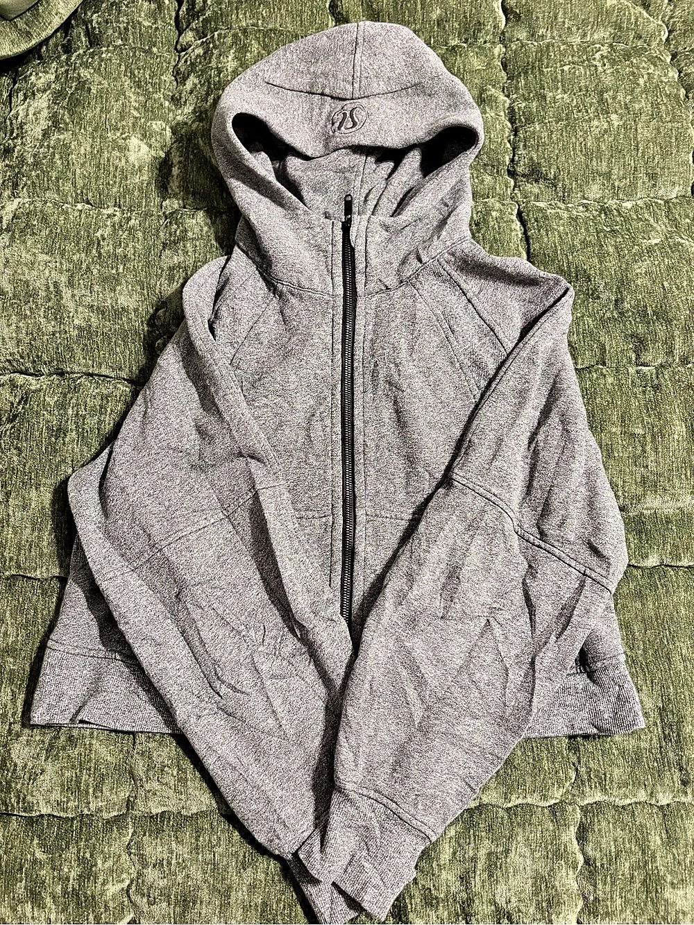 Lululemon Cropped Scuba Oversized Full-Zip Hoodie Gray Vest